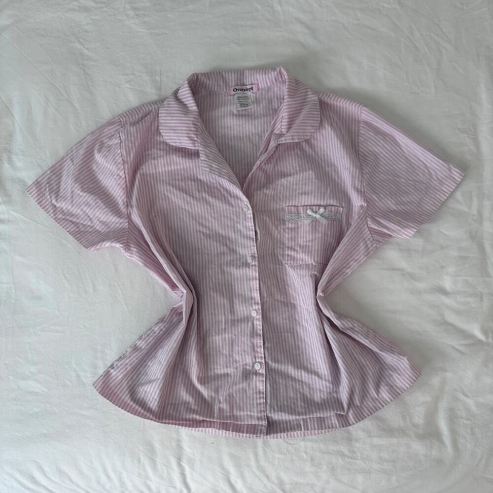 Vintage pink & white pinstriped button up with bow